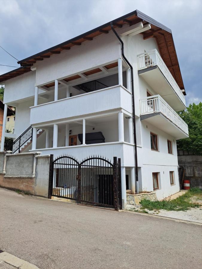 Apartments Neyla SJJ Esterno foto